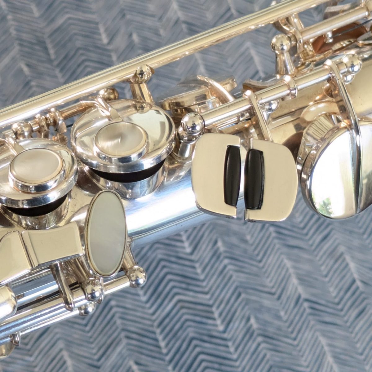 Saxophone soprano Selmer S80 série III après ravivage de l'argenture et retamponnage complet à l'atelier Grain de Vent